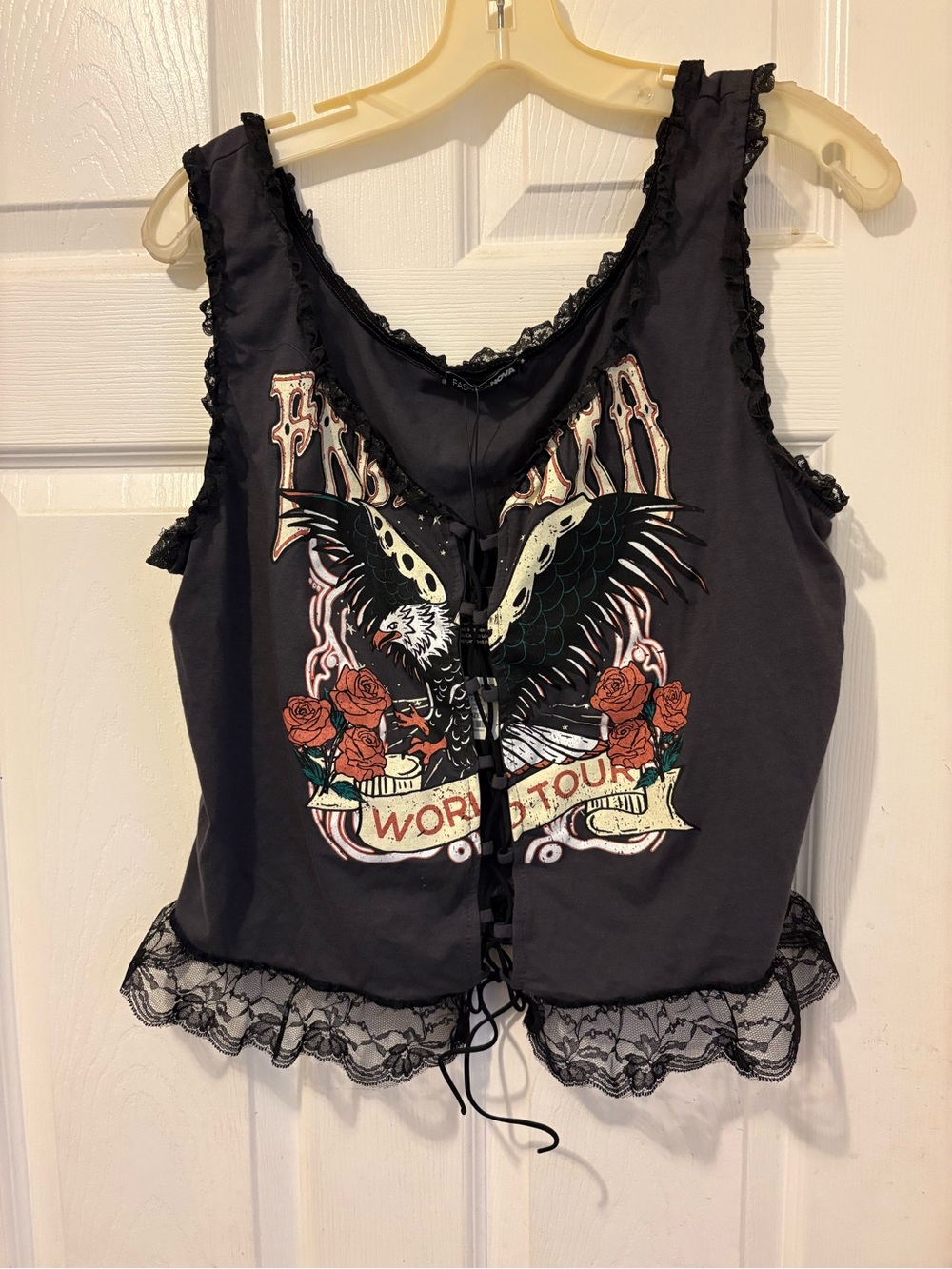 Fashion Nova Black Lace-Trim Graphic Lace-Up Tank